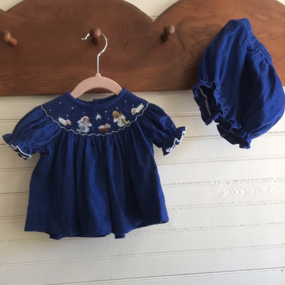 Corduroy smocked nativity bloomer set!